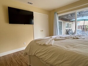 4 chambres, fer et planche à repasser, Wi-Fi gratuit, draps fournis