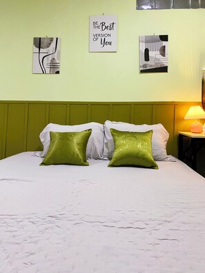 Superior-Zimmer | Schreibtisch, laptopgeeigneter Arbeitsplatz, kostenloses WLAN