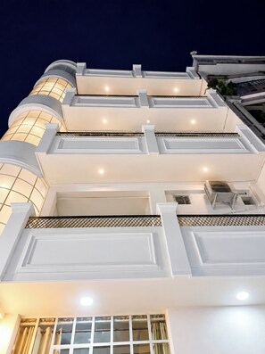Exterior - Hotel Hariaksh HomeStay Varanasi (Varanasi)