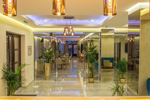 MONOPOLY HOTEL