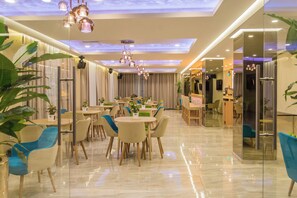 Dining - MONOPOLY HOTEL (Otopeni)