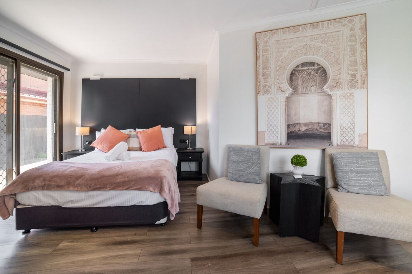 30 bedrooms, iron/ironing board, Internet, bed sheets