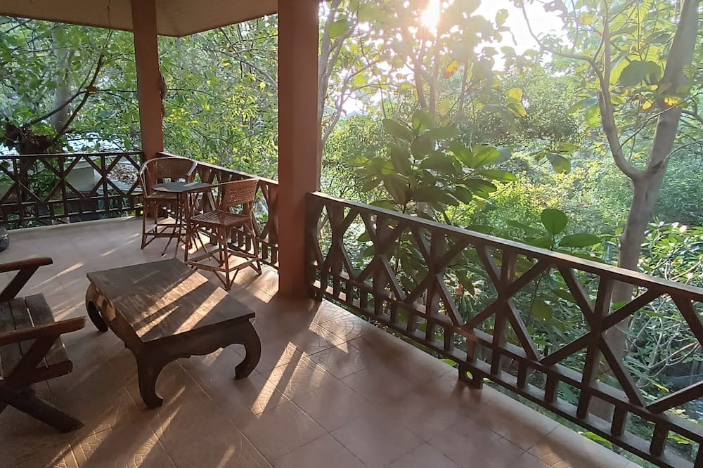 Marissa Hotel