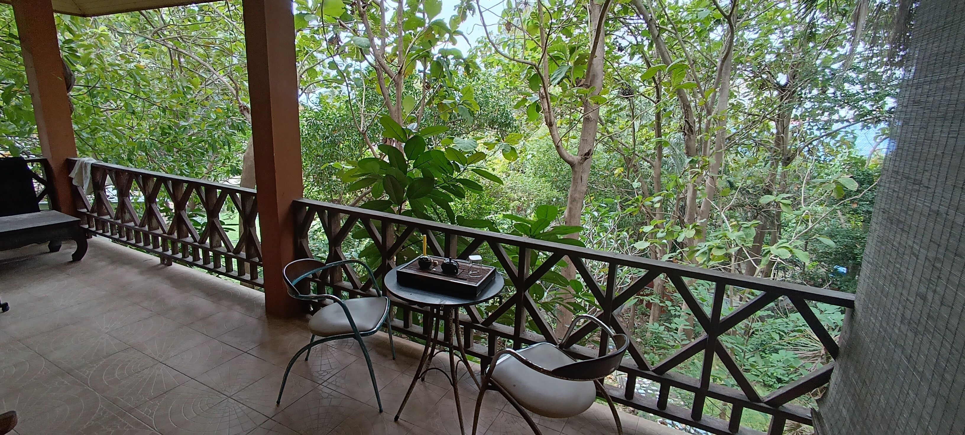 Deluxe Suite, Balcony, Sea View | Property grounds