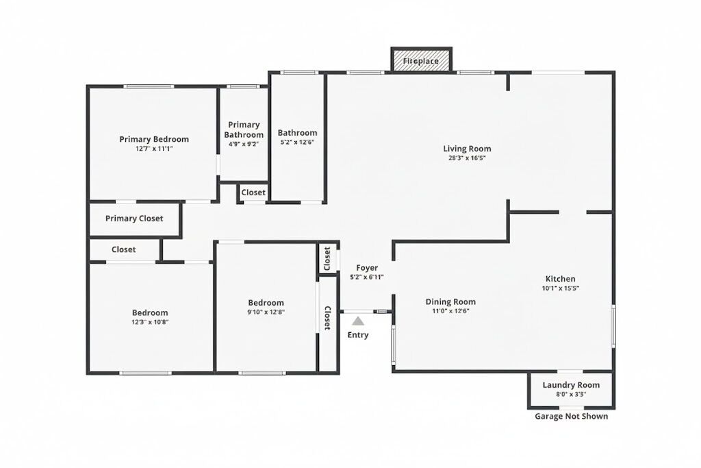 A floor plan of a house with a primary bedroom, primary bathroom, secondary bedroom, dining room, kitchen, living room, and a foyer.