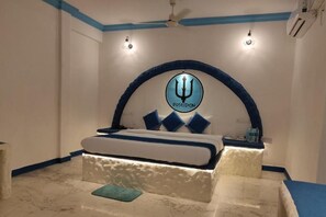 In-room safe, blackout curtains, iron/ironing board