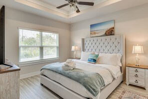 4 habitaciones, tabla de planchar con plancha, internet y ropa de cama 