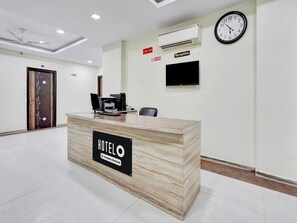 House | Reception