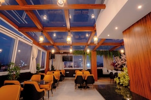 Dining - Hotel Orchid Imphal (Imphal)