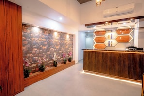 Lobby - Hotel Orchid Imphal (Imphal)