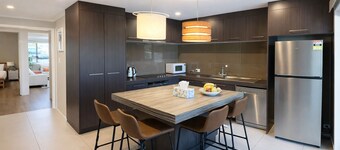 Enjoy a exclusive pool / Located between Brisbane and the Gold Coast