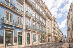 Balcony - Guestready - Boavista Homes (Lisbon)