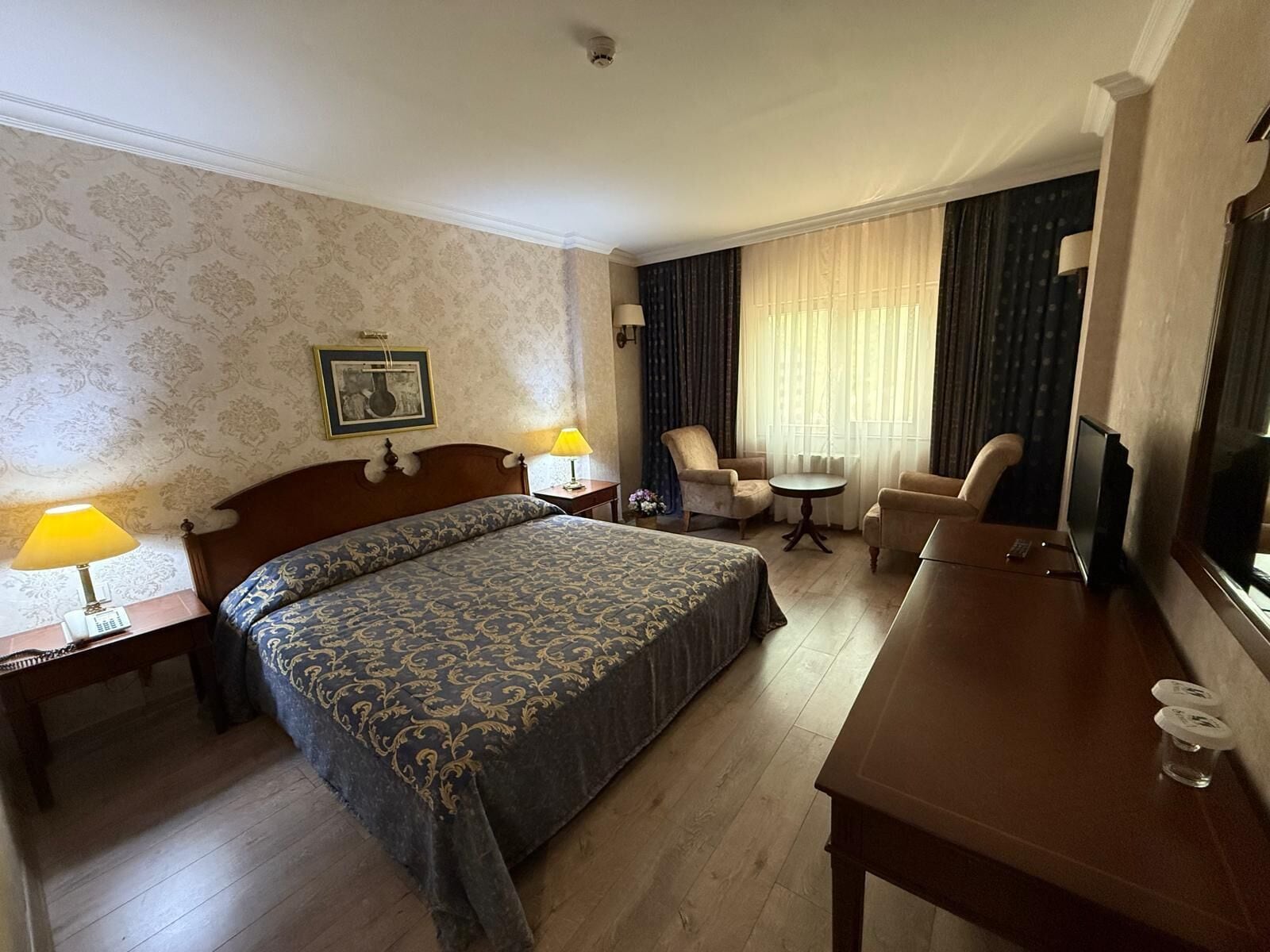 Deluxe Suite, City View | In-room safe, desk, laptop workspace, free WiFi