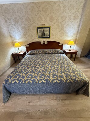 Deluxe Suite, City View | In-room safe, desk, laptop workspace, free WiFi - HOTEL BÜYÜK SÜMELA (Macka)