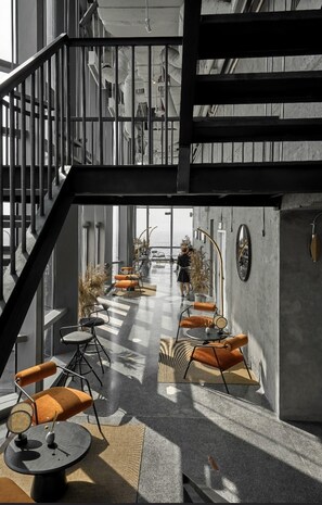 Coffee shop - Vinhomes Urban Apartment HCM (Ho Chi Minh City)