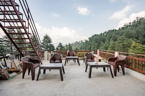 Terrace/patio - Devbhoomi Inn Homestay (Patal Bhuvaneshwar)