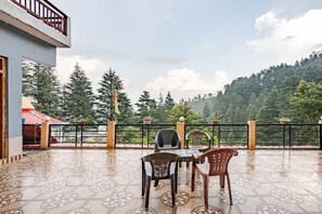Terrace/patio - Devbhoomi Inn Homestay (Patal Bhuvaneshwar)