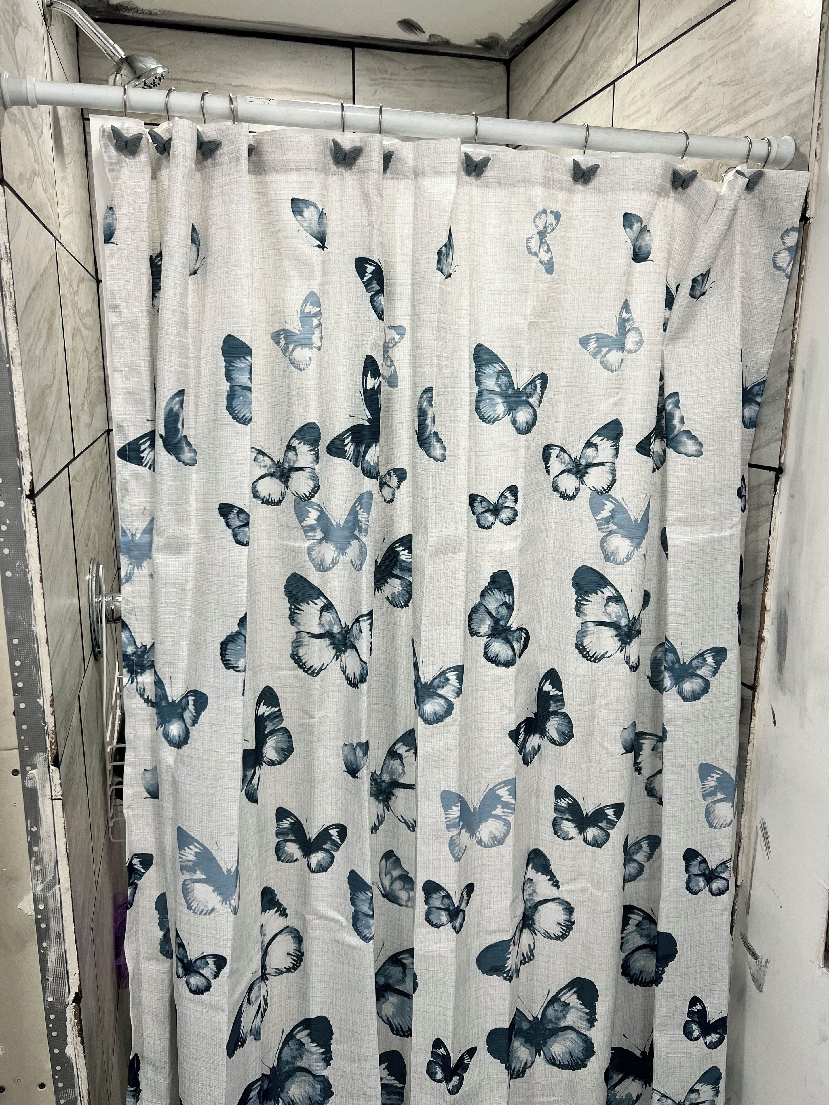 Dusche, Handtücher, Seife, Toilettenpapier