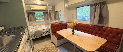 1 soverom og sengetøy