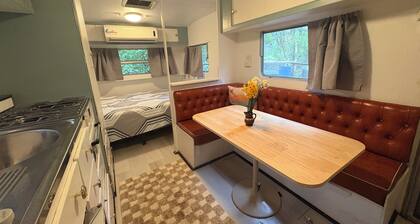 Cozy Stay for 2 in the Lush Surrounds of Wombat Forrest near Melbourne