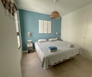 Bügeleisen/Bügelbrett, WLAN, Bettwäsche