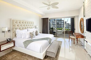 3 bedrooms, in-room safe, desk, iron/ironing board