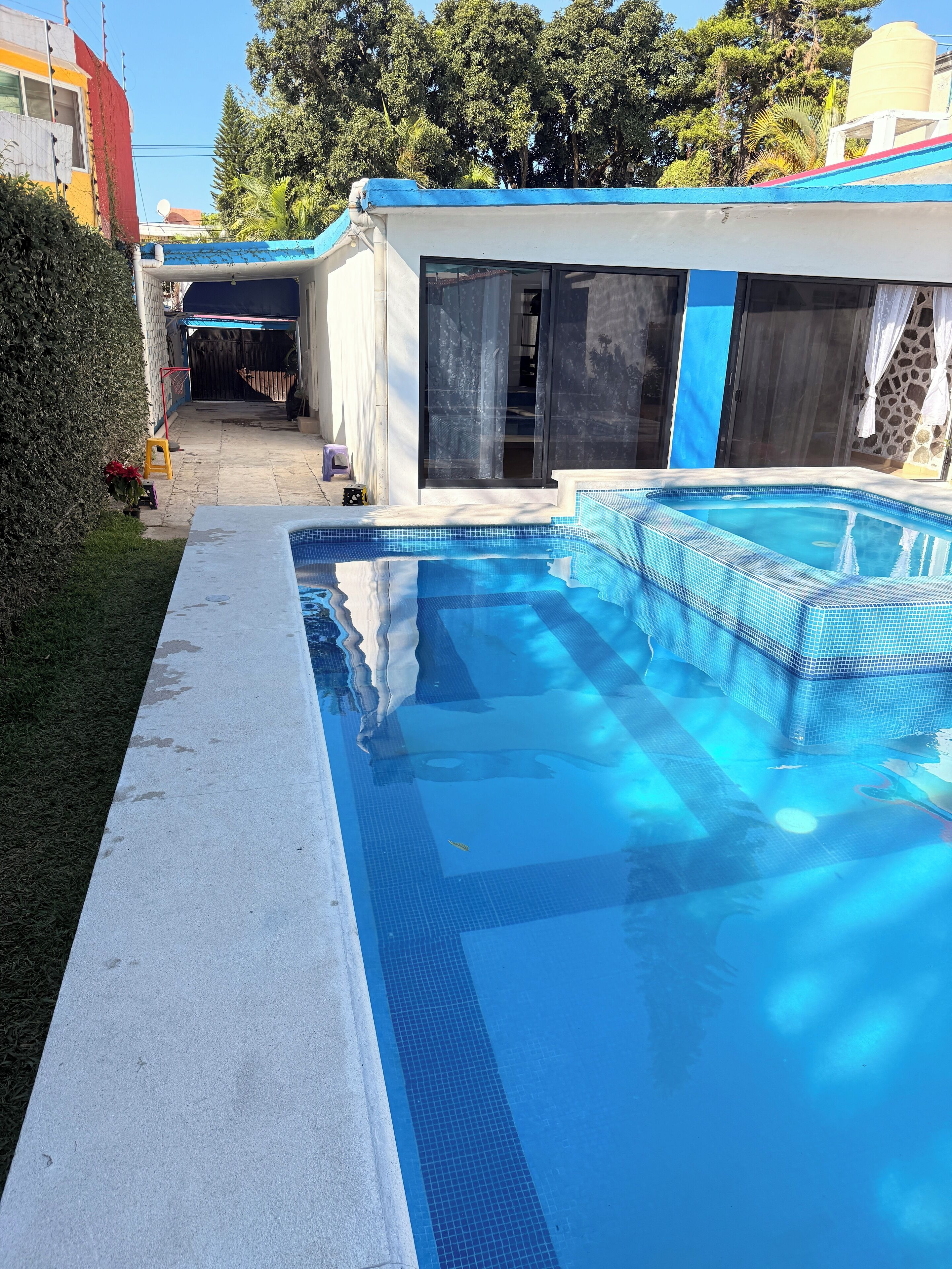 Piscine extérieure, piscine chauffée