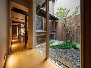 Traditional-Haus, 4 Schlafzimmer, Küche, Gartenblick | Ausblick vom Zimmer