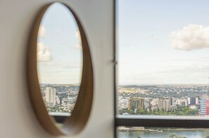 Interior - Queen's Wharf 1B+Study · City Breeze & Views (Brisbane City)
