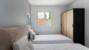 2 slaapkamers, een strijkplank/strijkijzer, wifi, beddengoed