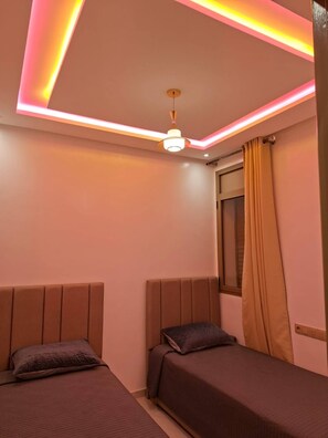 2 chambres, Wi-Fi gratuit, draps fournis