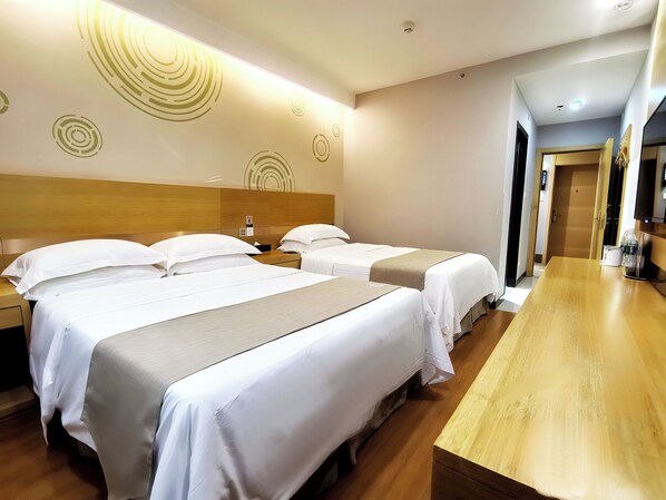 Comfort Triple Room - Gelin Haotai Zhixuan Jiudian (Shunyi)
