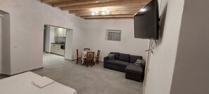 House, Accessible - Aenaon Corfu Luxury Apartments 01 - Apollo Apt (Corfu)