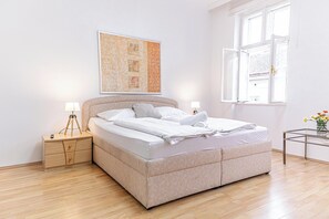 Basic Apartment | Iron/ironing board, free WiFi - Budget City Stay Ideal For Long Stay (Wien)