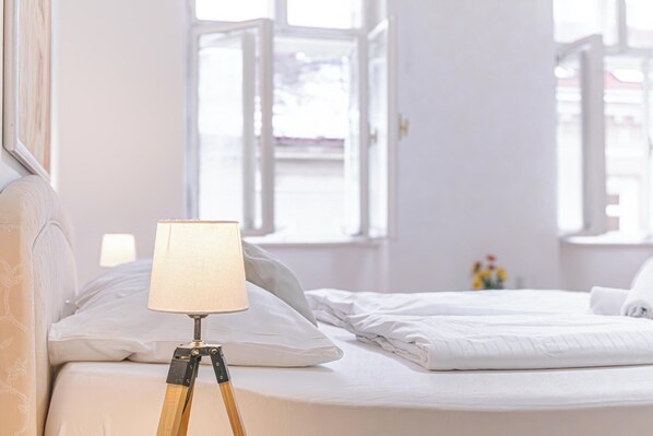 Eenvoudig appartement | Uitzicht vanuit de kamer