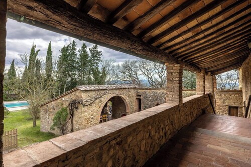 Amelia House Private Pool, Casole Elsa, Monti