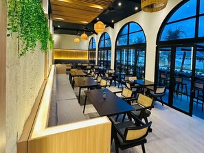 Restaurant - Casabadia Villas Pangandaran by Horison (Pangandaran)