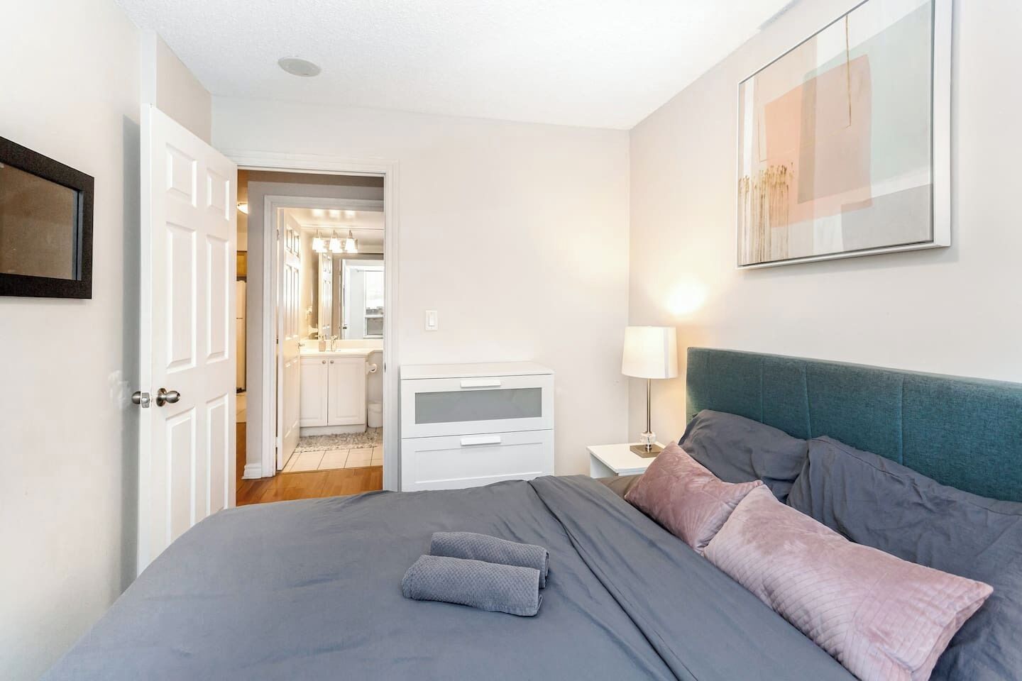 Desk, iron/ironing board, travel crib, WiFi