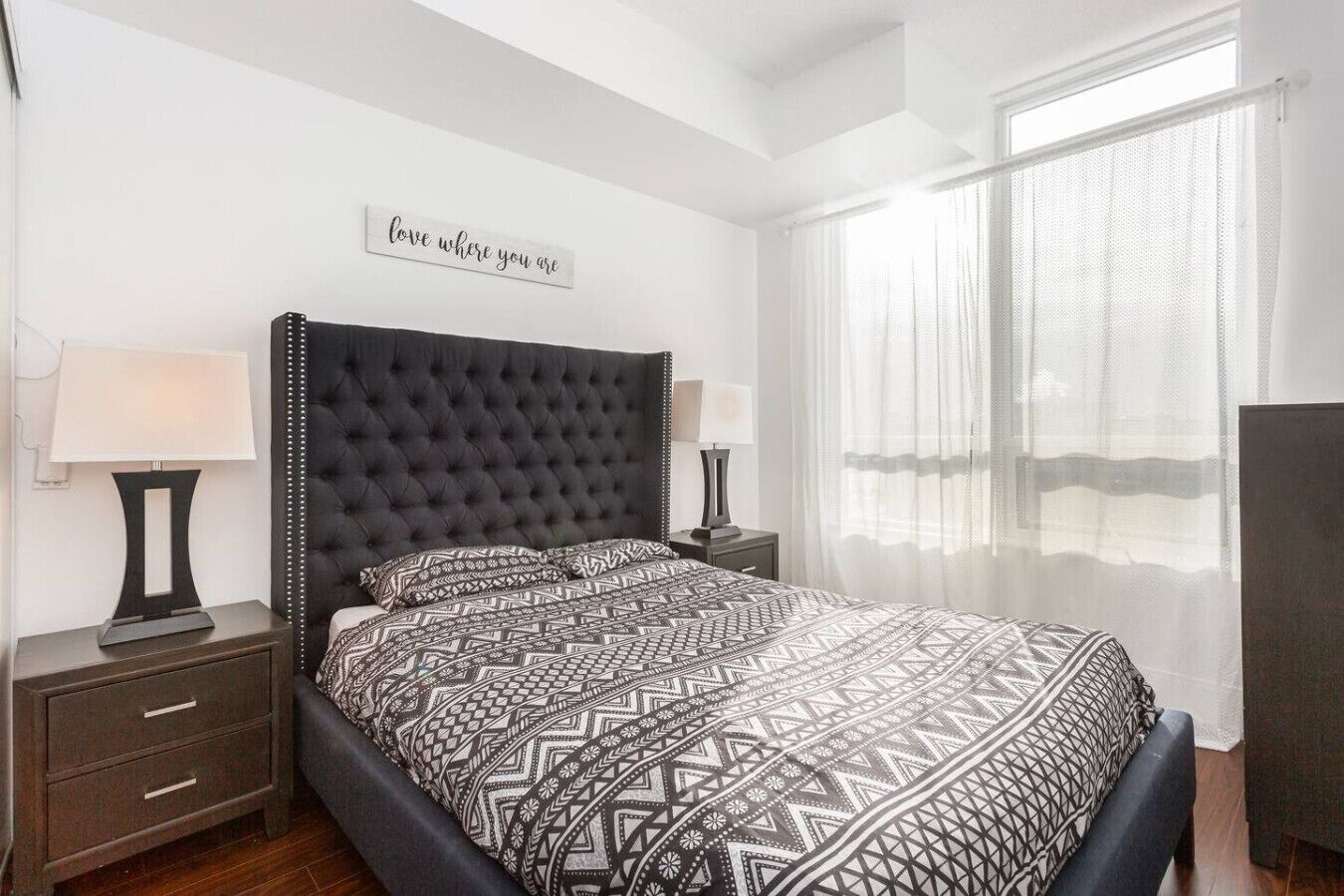 Desk, iron/ironing board, travel cot, WiFi