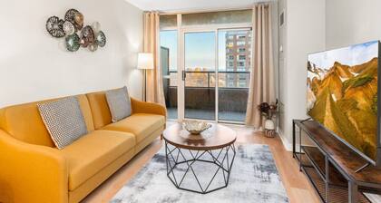 High-Rise Skyline Suite | Sleeps 5 | Steps to SQ1