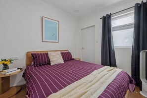 1 bedroom, Internet, bed sheets