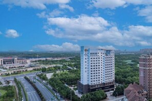 Exterior - Austin Hotel (Lu'an High Speed Railway Station) (Lu'an)