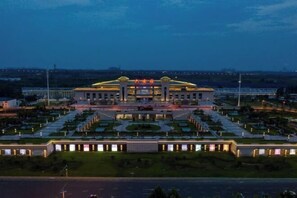 Exterior - Austin Hotel (Lu'an High Speed Railway Station) (Lu'an)