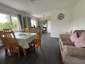 Dining - Christinas Cottage Downpatrick (Downpatrick)