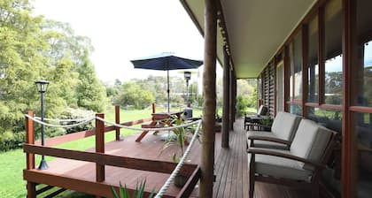 Chloe's Cabin Accommodation