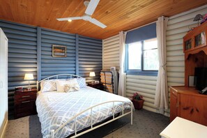 2 habitaciones, tabla de planchar con plancha y internet 