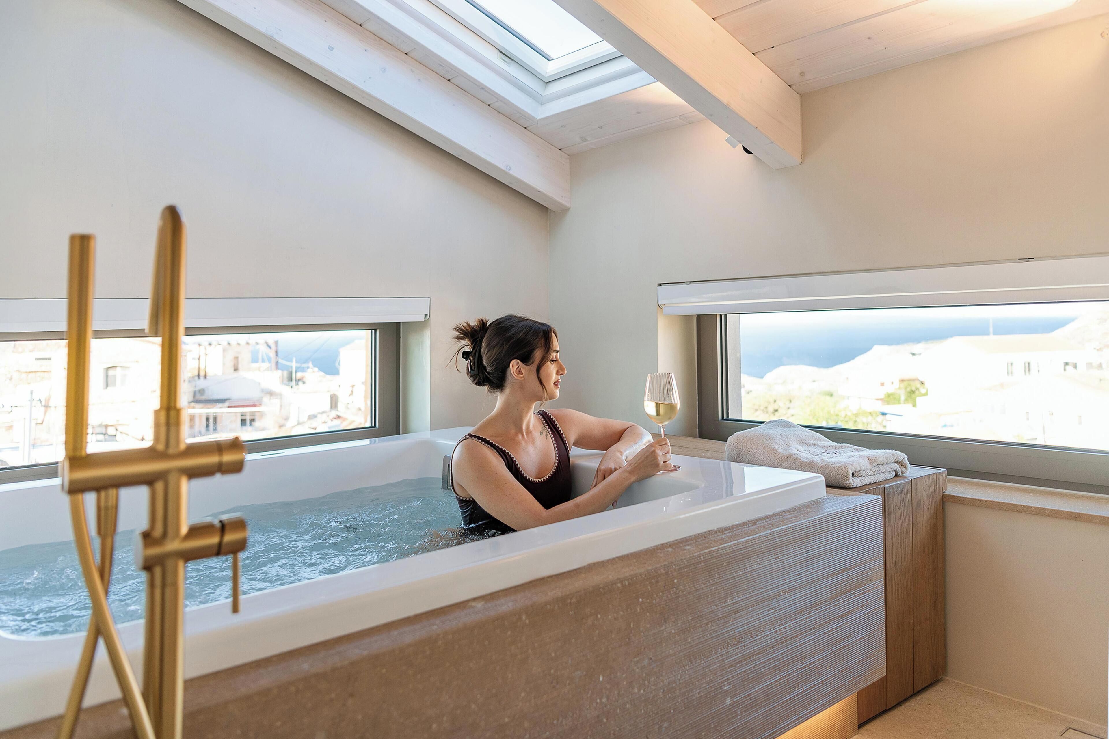 Luxury Villa, Sea View | Spa