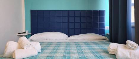 Free WiFi, bed sheets