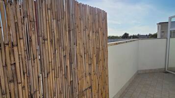 Klassieke kamer, balkon, uitzicht op zee | Balkon