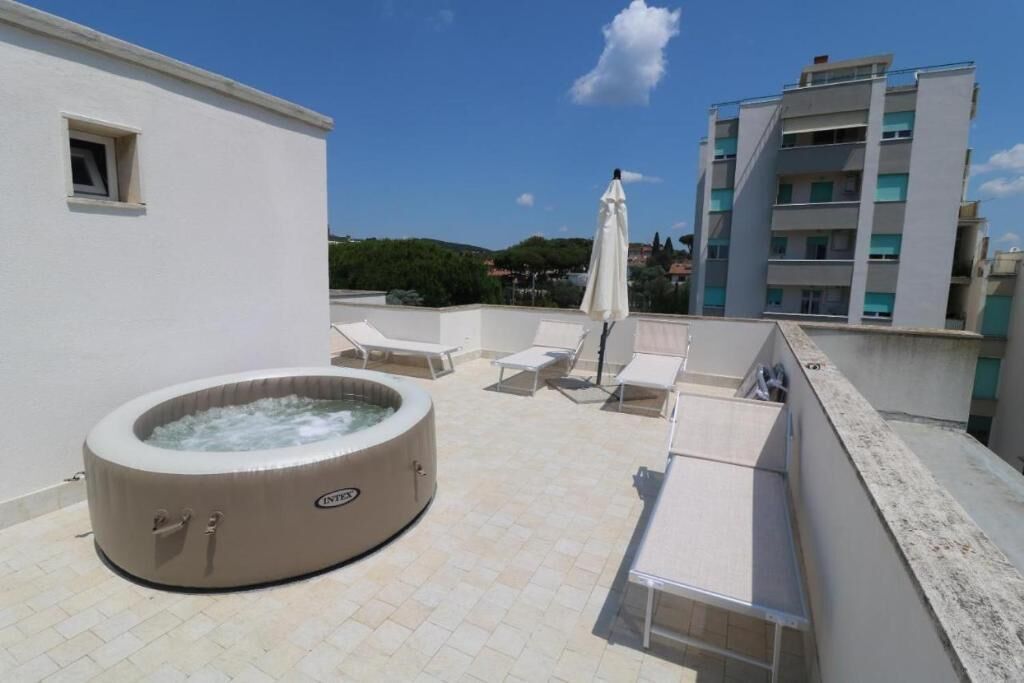 Bain à remous extérieur